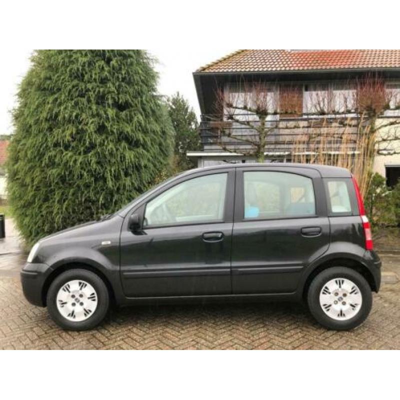 Fiat Panda 1.2 AUTOMAAT/RIJDT SUPER/NETTE AUTO/LAGE KM/APK!