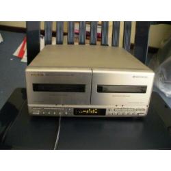 onkyo stereo cassette tape deck
