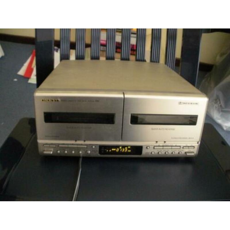 onkyo stereo cassette tape deck