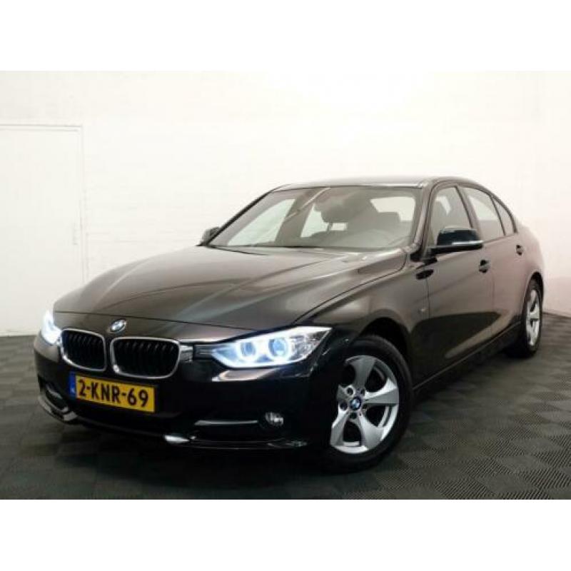BMW 3 Serie 320i Sport Edition High Executive, Leer, Navi Pr
