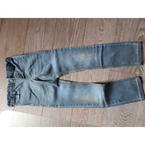 Mooi blauwe spijkerbroek merk name-it maat 134 z.g.a.n