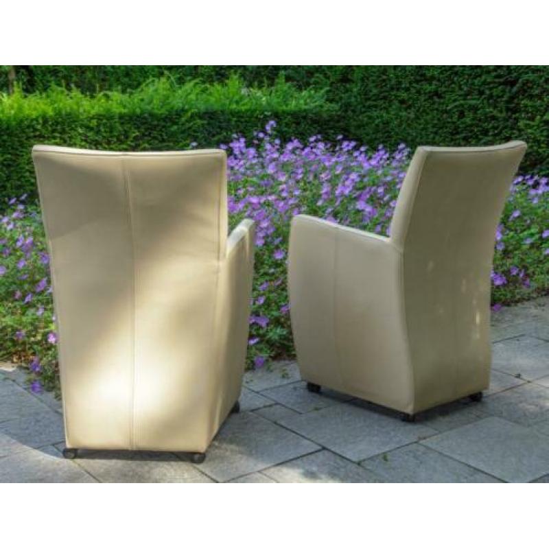 Twee heerlijk zittende fauteuils