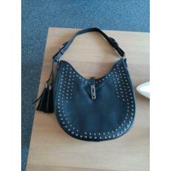 Z.G.A.N.! Leuke schoudertas met studs!