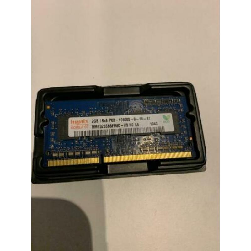 Nette weinig gebruikte SO-DIMM DDR2 + DDR3 1GB + 2GB laptop!