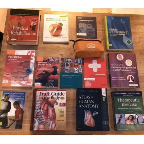 Studieboeken 14-delig eerste jaar fysiotherapie Saxion