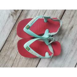 Slippers/flipflops meisje van het merk Havaianas maat 22