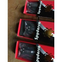 Spyderco Ambitious Tenacious en Resilience Zakmes