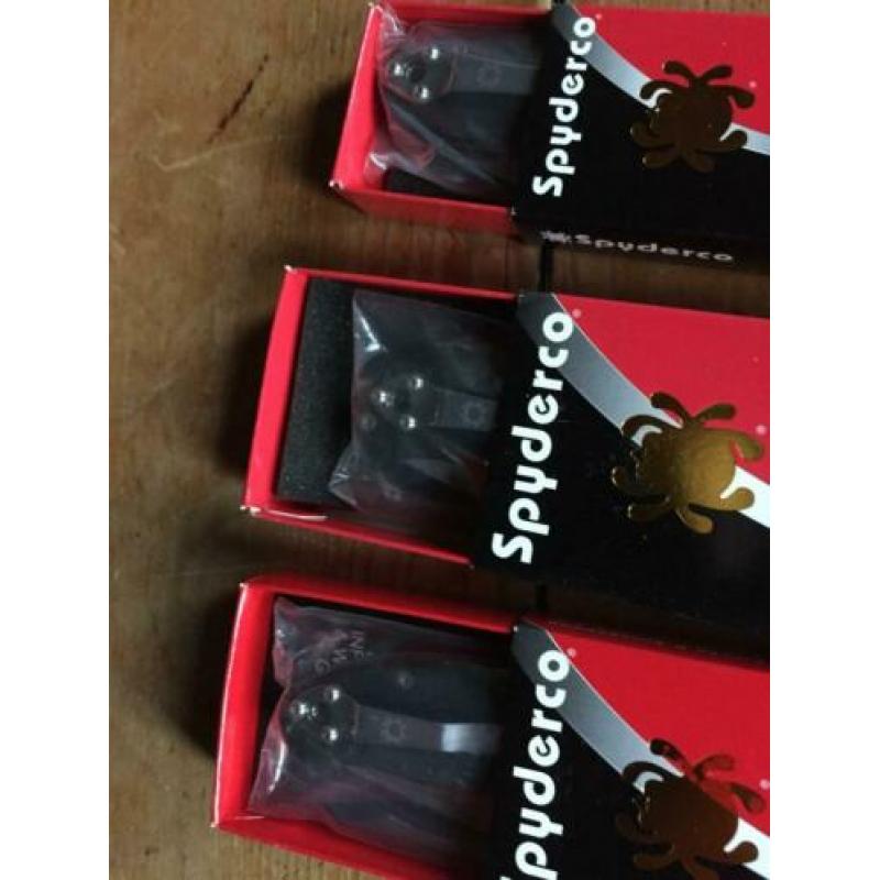 Spyderco Ambitious Tenacious en Resilience Zakmes