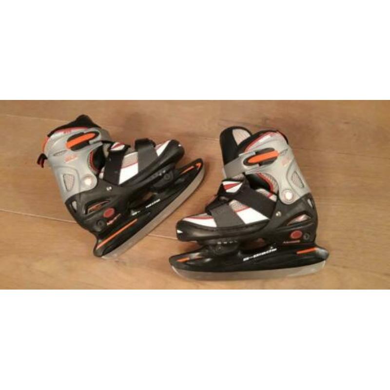 Nijdam Ijs hockey schaatsen soft boot maat 30 31 32 33