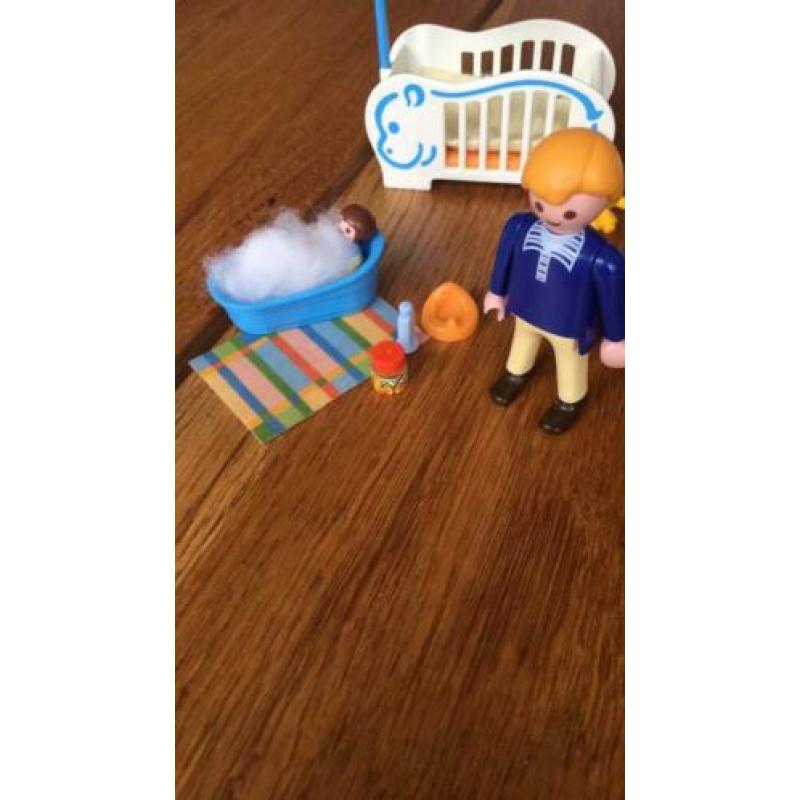 Babykamer Playmobil 4286 met extra kinderwagen en poppetje