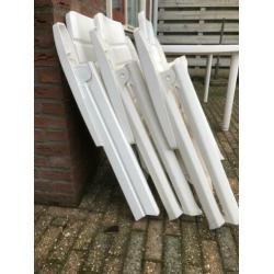 3 tuinstoelen met tafel - wit