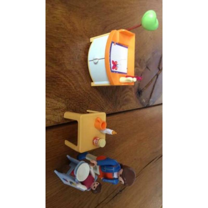 Babykamer Playmobil 4286 met extra kinderwagen en poppetje