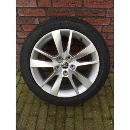 Zomerset origineel Skoda 225/45R17 oa VW Seat & Audi NIEUW !