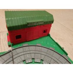MC COLLS FARM van thomas de trein