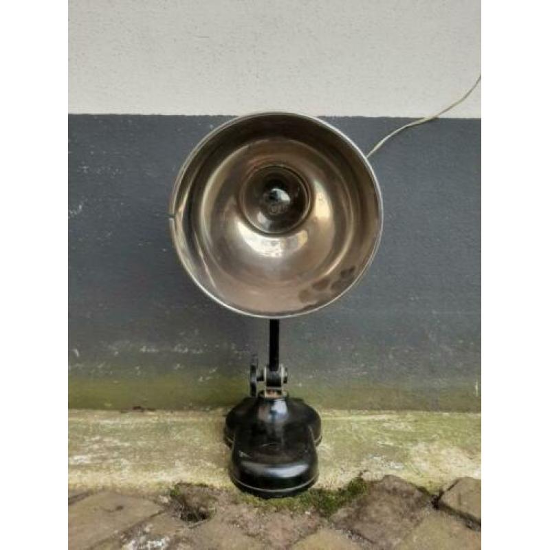 vintage lamp uit voormalige CCCP