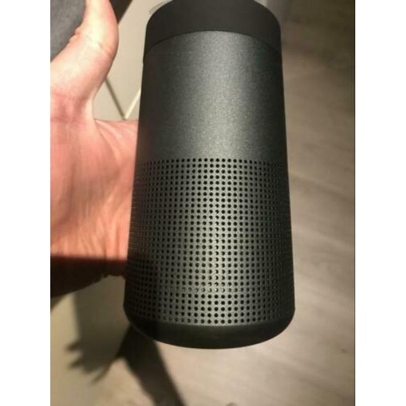 Te koop: Nieuwe Bose Revolve! Incl. Factuur/garantiebewijs.