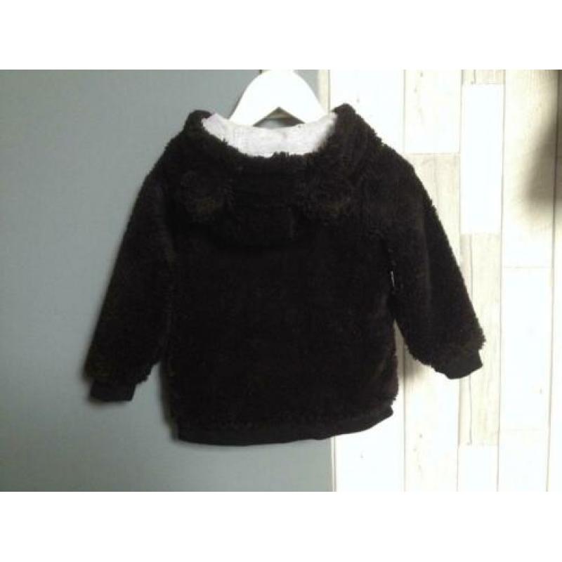 jongens vest zwart fleece+muts+oortjes hema maat 98