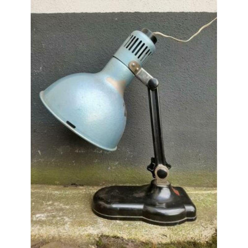 vintage lamp uit voormalige CCCP