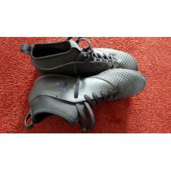 Noppen schoenen zwart Adidas maat 38,5