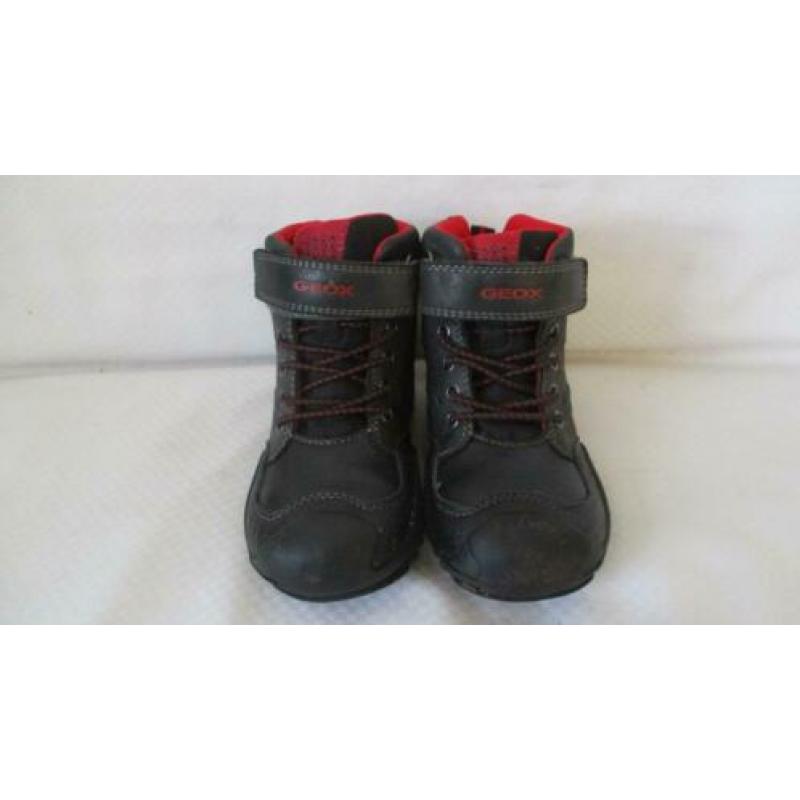 GEOX maat 27 laarzen schoenen klittenband ( 1x gedragen )