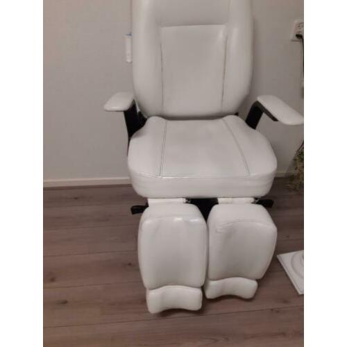Pedicure behandeld stoel.wit