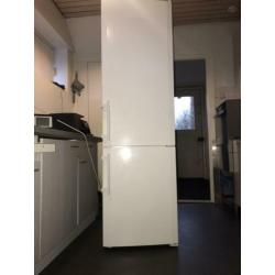 LIEBHERR koel-vries combinatie 400L