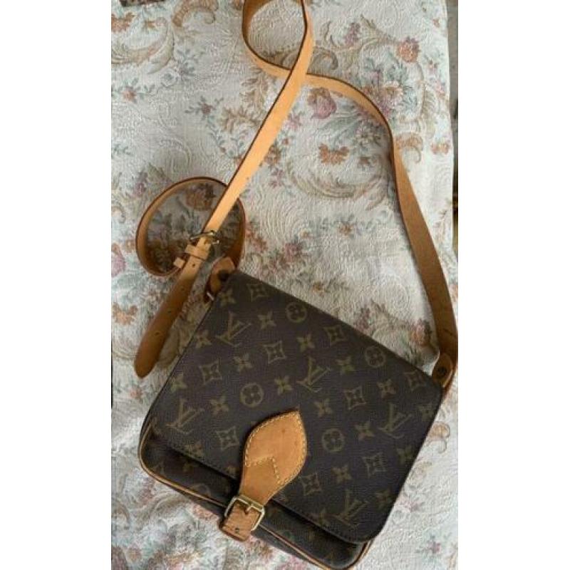 Originele Louis Vuitton tas Cartouchiere