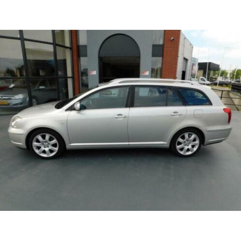 Toyota Avensis Wagon 2.4 VVTi Linea Luna AUTOMAAT AIRCO