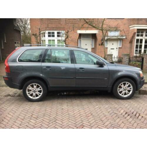 Volvo XC90 2.5 T Geartronic 2005 Grijs 7 persons