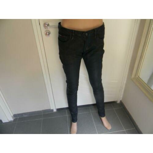 TOMMY HILFIGER supermooie jeans MAAT 31/32 ALS NIEUW