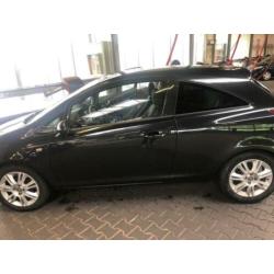 Opel Corsa 1.2 16V LPG 3D 2012 Zwart