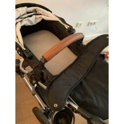 Slee World kinderwagen incl autostoeltje en 2 isofix base