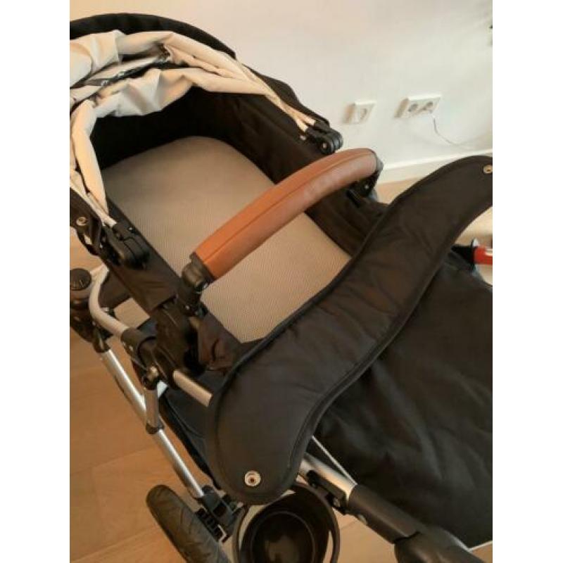 Slee World kinderwagen incl autostoeltje en 2 isofix base