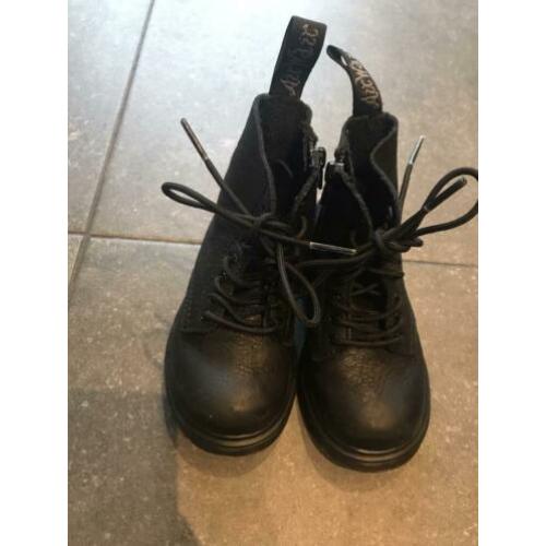 Dr martens leren laarzen maat 22
