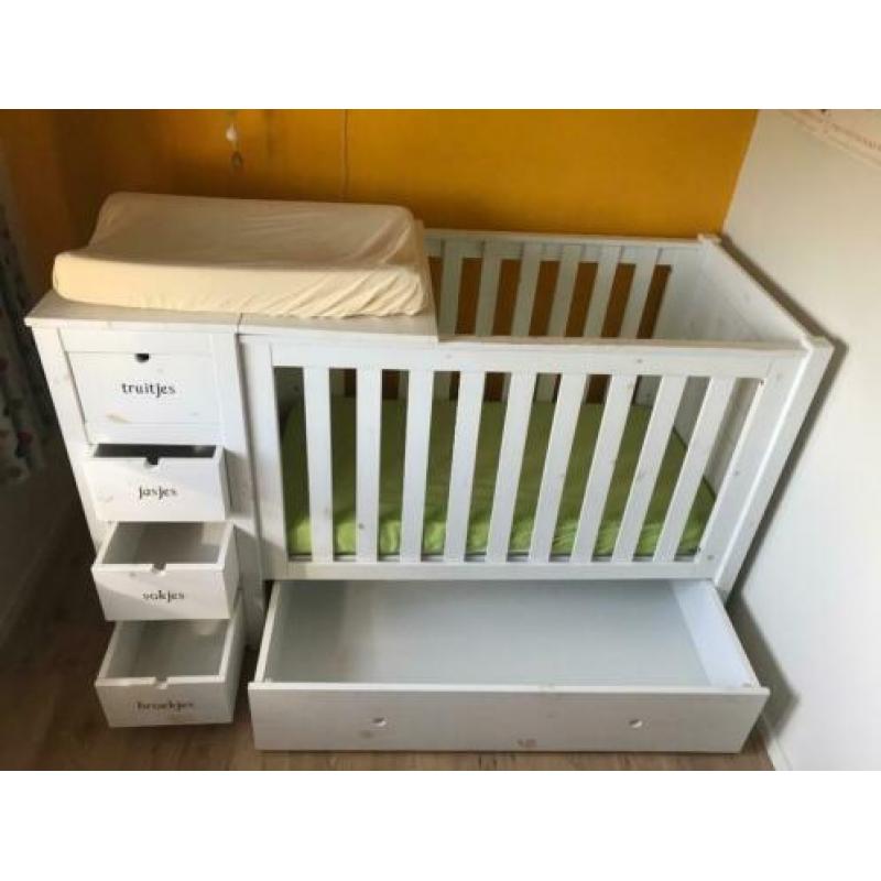 Babybedje / baby kamer / ledikant - model: paso doble