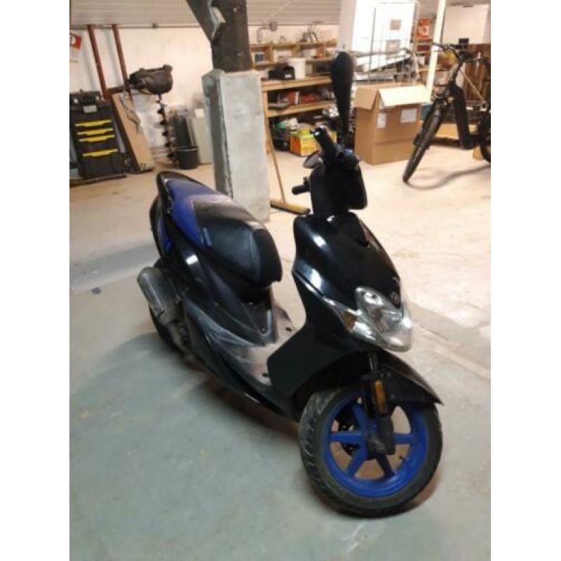 Piaggio zip iets te duur ?Yamaha jog rr