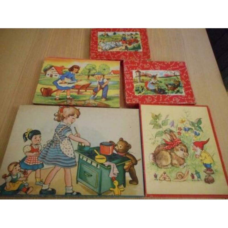 Houten kinderpuzzels uit jaren 1960