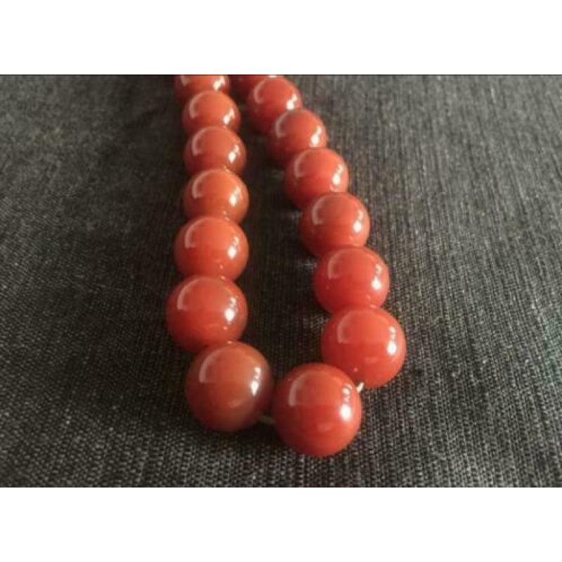 Ketting Edelsteen uit Persia