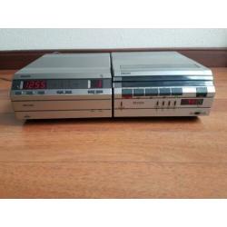 Philips Video 2000 videorecorder VR2220 en VR2120