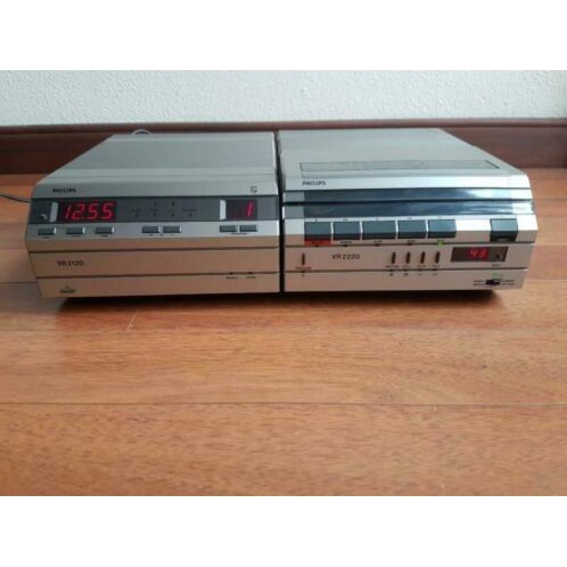 Philips Video 2000 videorecorder VR2220 en VR2120