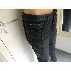 TOMMY HILFIGER supermooie jeans MAAT 31/32 ALS NIEUW