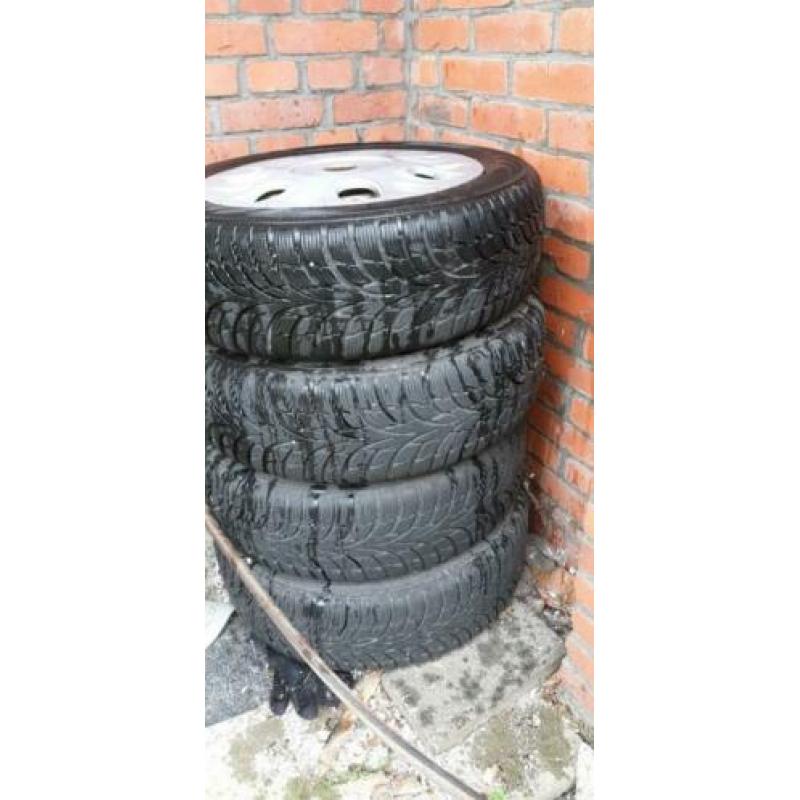 Gebruikte Winterbanden 175-65-15 84t