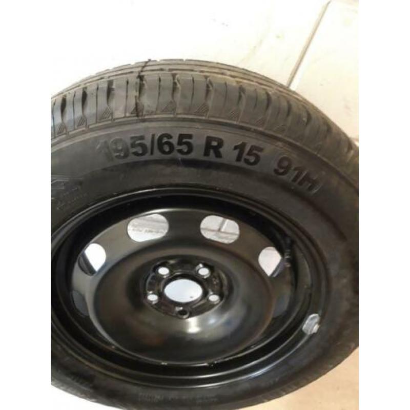 Continental 195/65 R15 Band