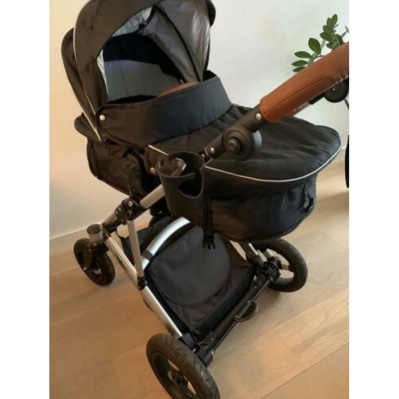 Slee World kinderwagen incl autostoeltje en 2 isofix base