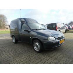 Opel Combo 1.7 D stuurbekrachtiging altijd 25 auto,s op voor