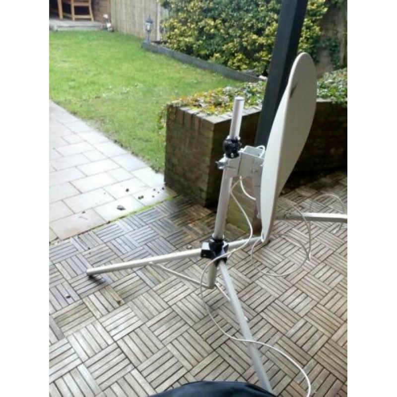 Schotelantenne 66cm van het merk Maxview