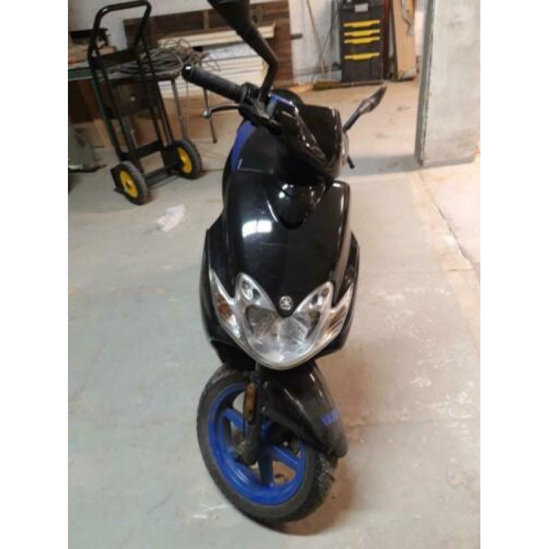 Piaggio zip iets te duur ?Yamaha jog rr