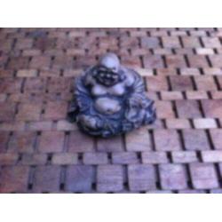 boeddha beeldje polystone hoogte 10 cm 17 cm breed