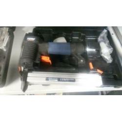 Tacker | nietmachine | compressor | nieuw....