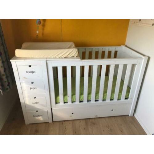 Babybedje / baby kamer / ledikant - model: paso doble